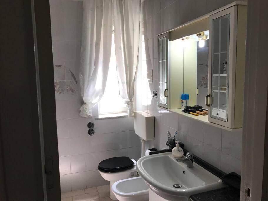 Apartment Large Flat Near Botanical Garden & Station