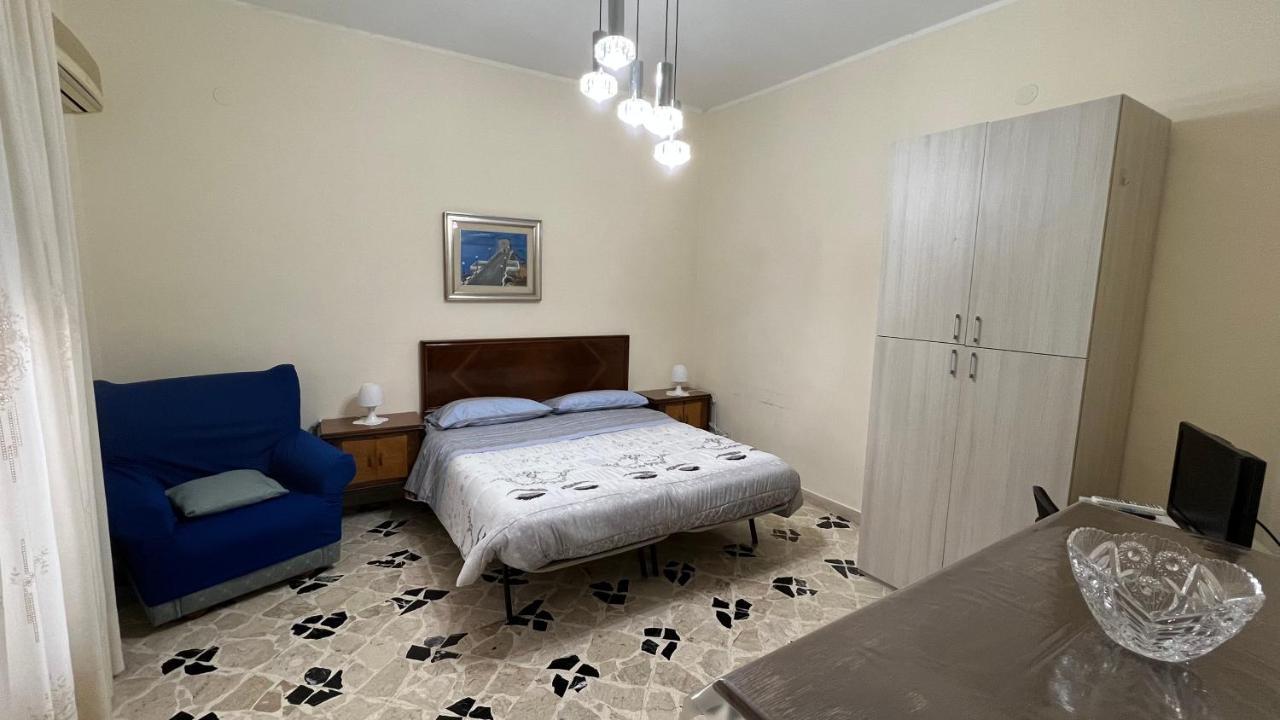 Large Flat Near Botanical Garden & Station Apartment
